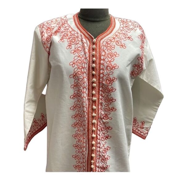 Caftan Kaftan Off White Button Up with Embroidery Detail, See Description Info - Picture 1 of 9